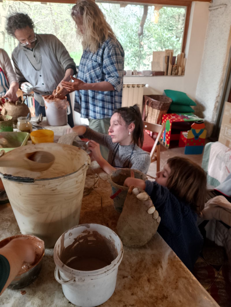 images/g-art-design/Madre-Terra-Libera-Art-Design-in-argilla-11.jpg#joomlaImage://local-images/g-art-design/Madre-Terra-Libera-Art-Design-in-argilla-11.jpg?width=800&height=1063