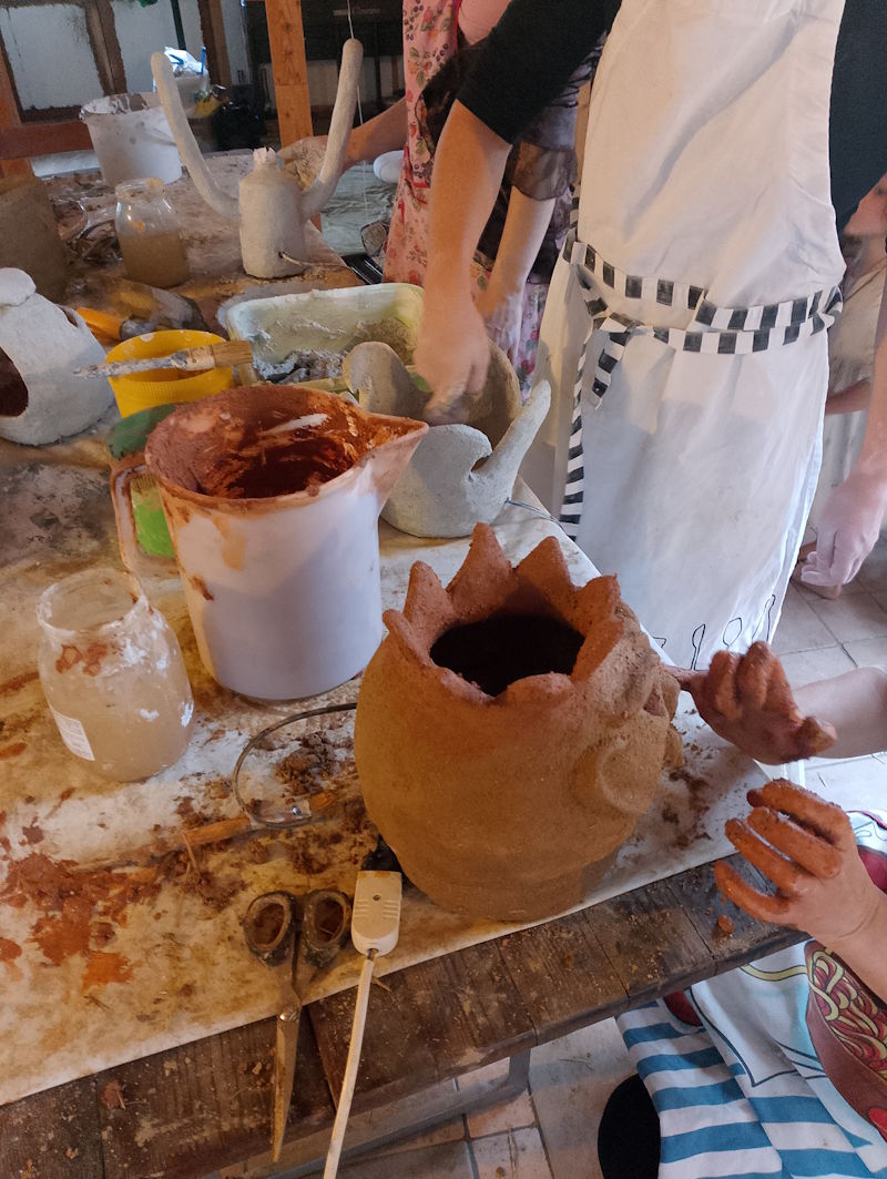 images/g-art-design/Madre-Terra-Libera-Art-Design-in-argilla-2.jpg#joomlaImage://local-images/g-art-design/Madre-Terra-Libera-Art-Design-in-argilla-2.jpg?width=800&height=1063